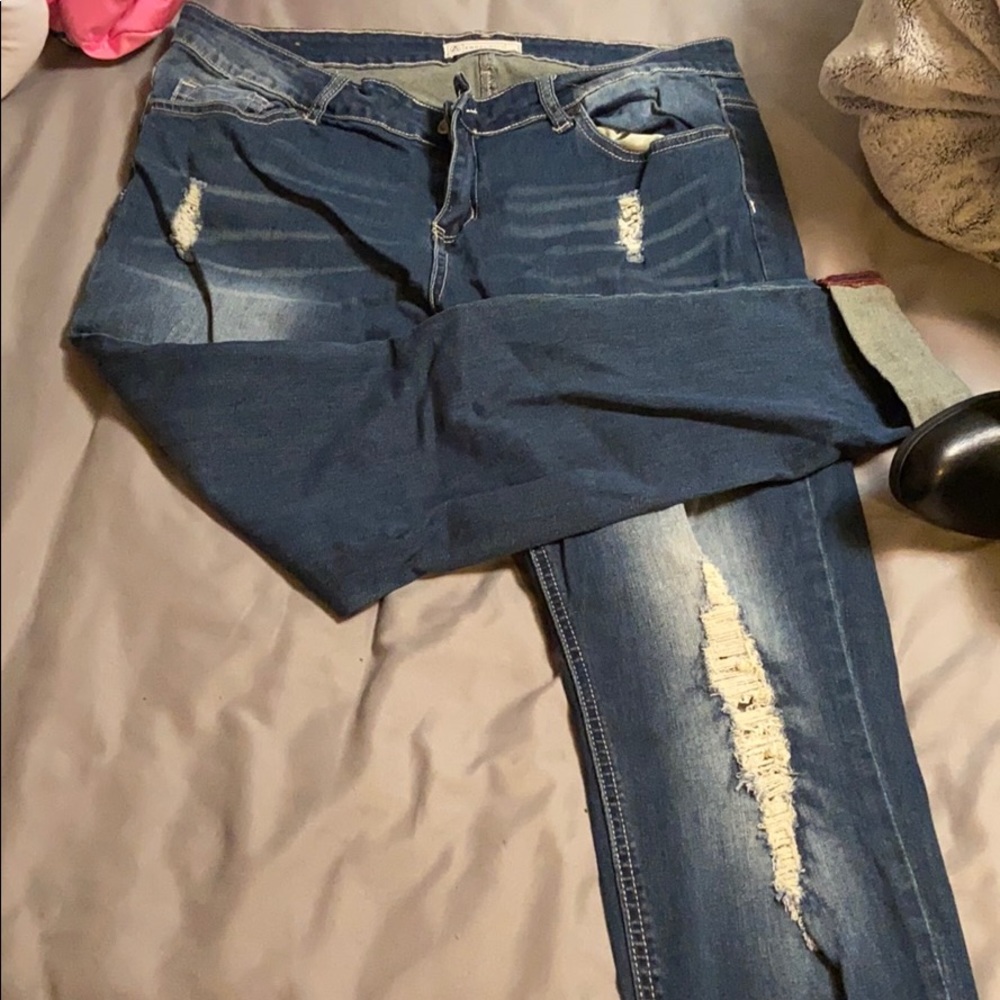 Jeans